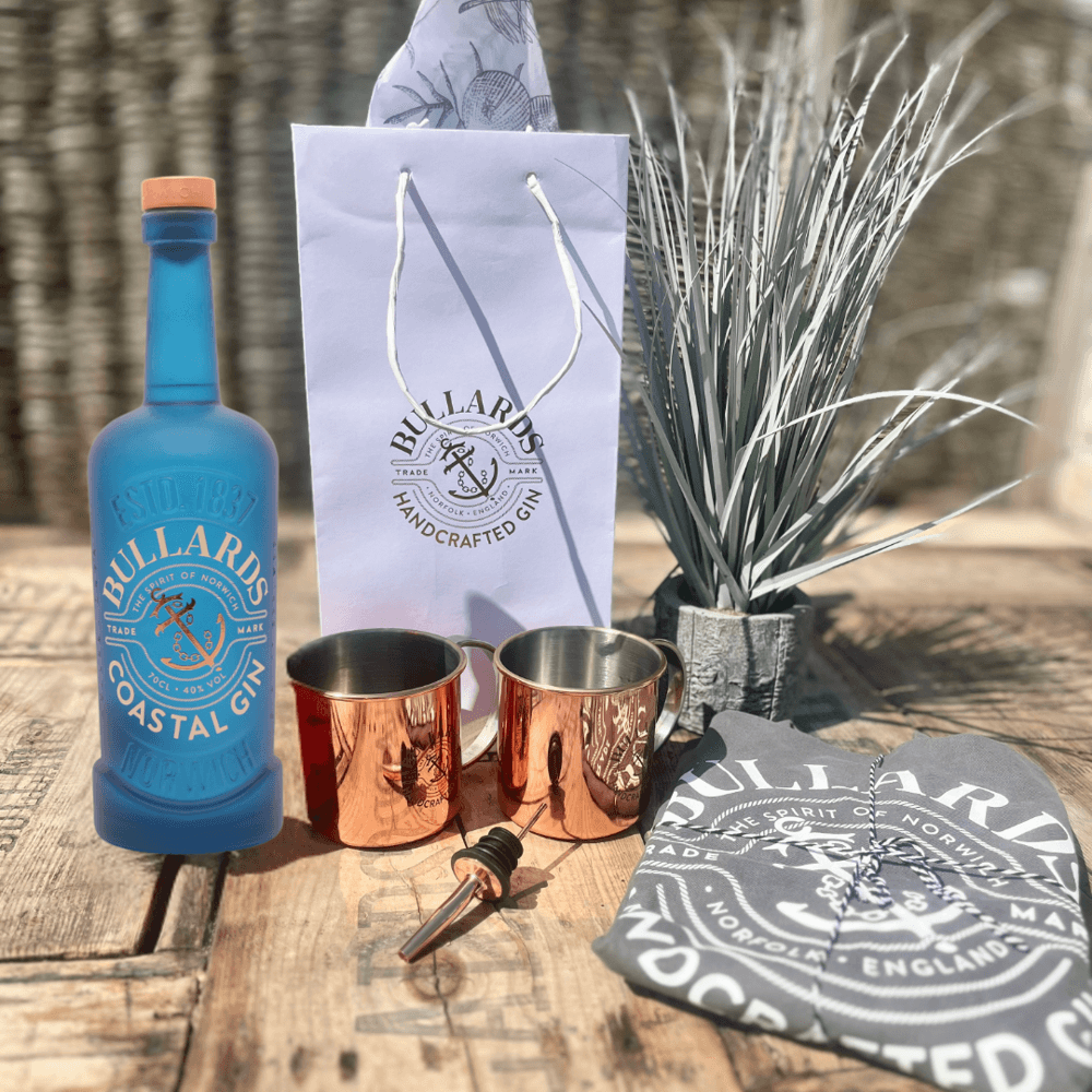 Coastal Gin, Copper Mugs and Pourer Bundle